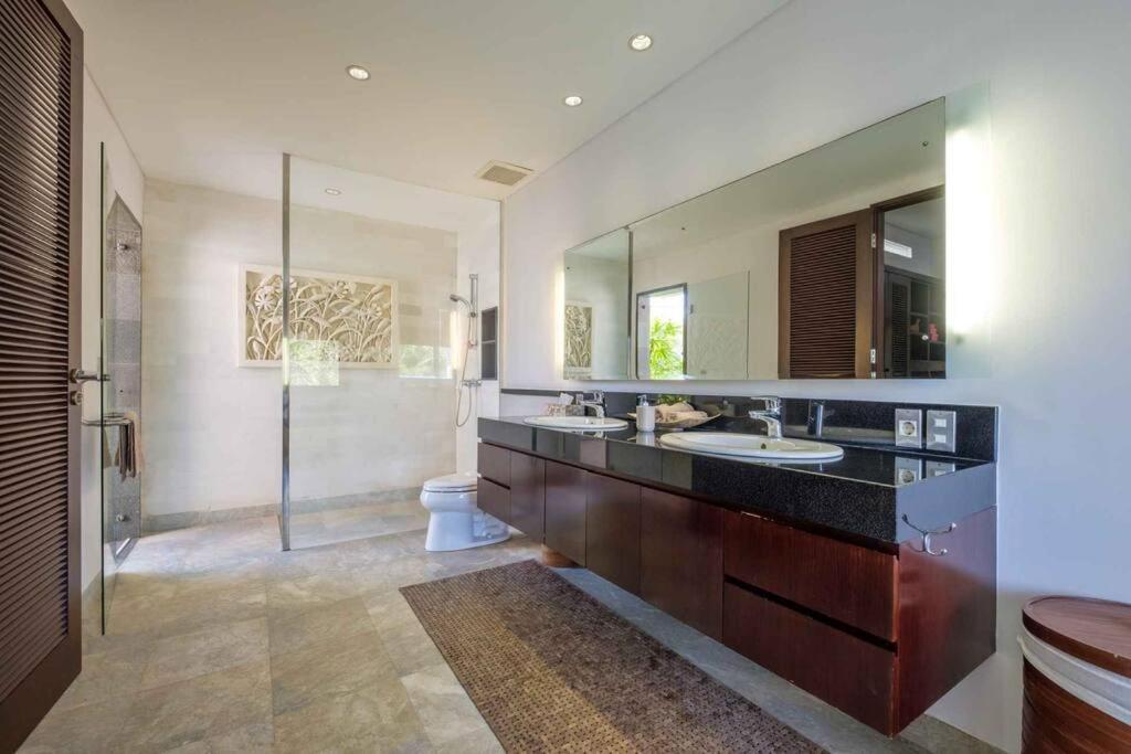 Kejora Beachfront Estate Sanur -Stunning Villa Eleven 外观 照片
